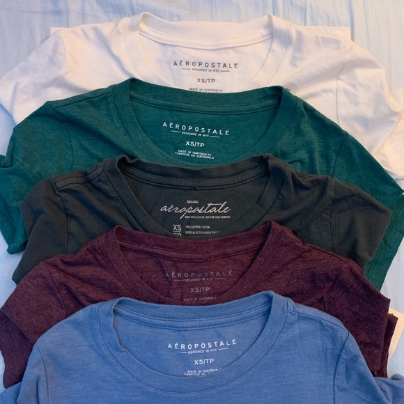 5 Aéropostale graphic tees - Picture 2 of 9